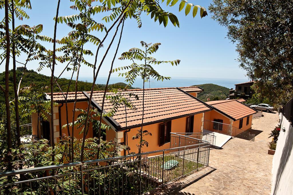 I Tre Pini Apartamento Pollica Exterior foto